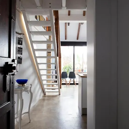 Apartment Florit Flats - Charming With Interior Terrace In Cabanyal Near The Beach Valencia